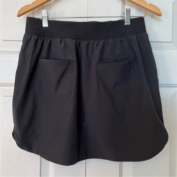 Alana Black Tennis/Yoga Skort - Picture 3 of 6